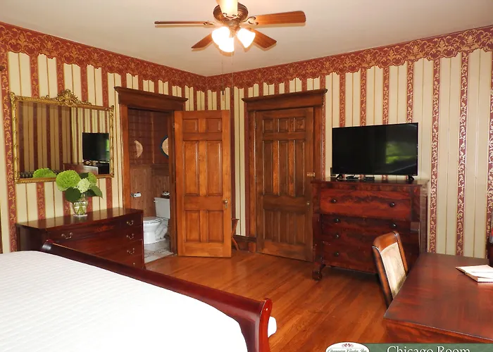 Garden Bed & Breakfast 3*