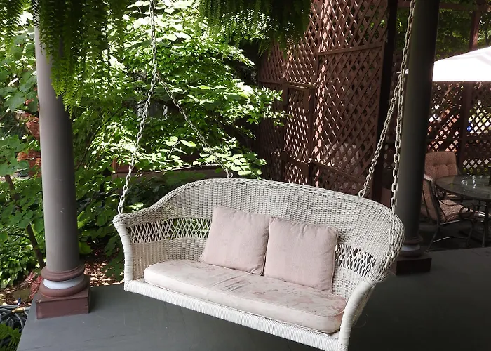 Bed & Breakfast Garden 3*